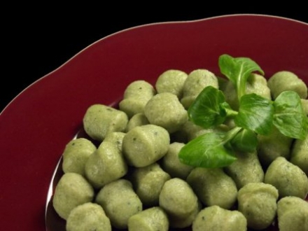 Spinat-Gnocchi mit Pistaziensauce-Barone GmbH